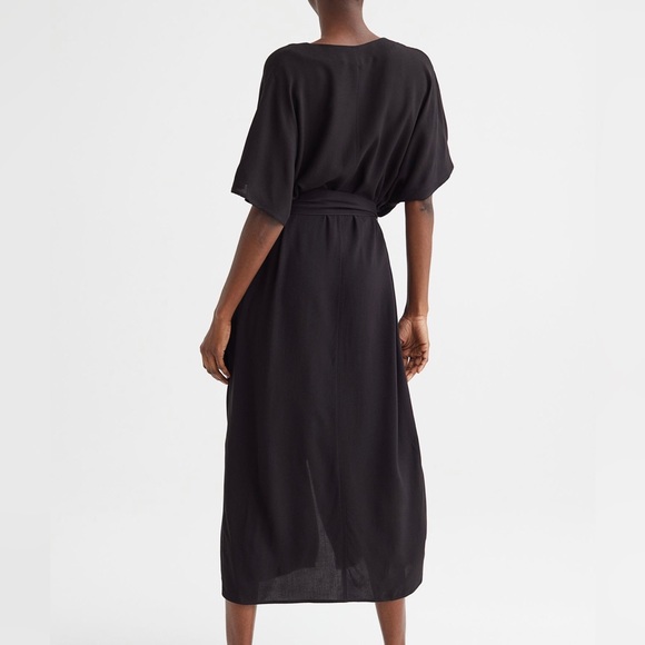 H&M Black Relaxed Fit Dress with Tie Belt.  Size Small - Picture 3 of 5